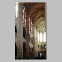 Senlis, Kathedrale, Chor, Blick von SW, Foto Heinz Theuerkauf_ShiftN.jpg